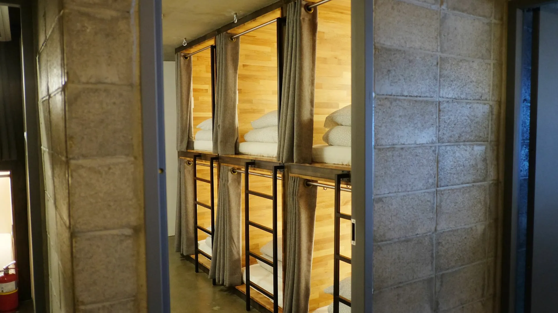 The Cube Hotel Seoul Hostel
